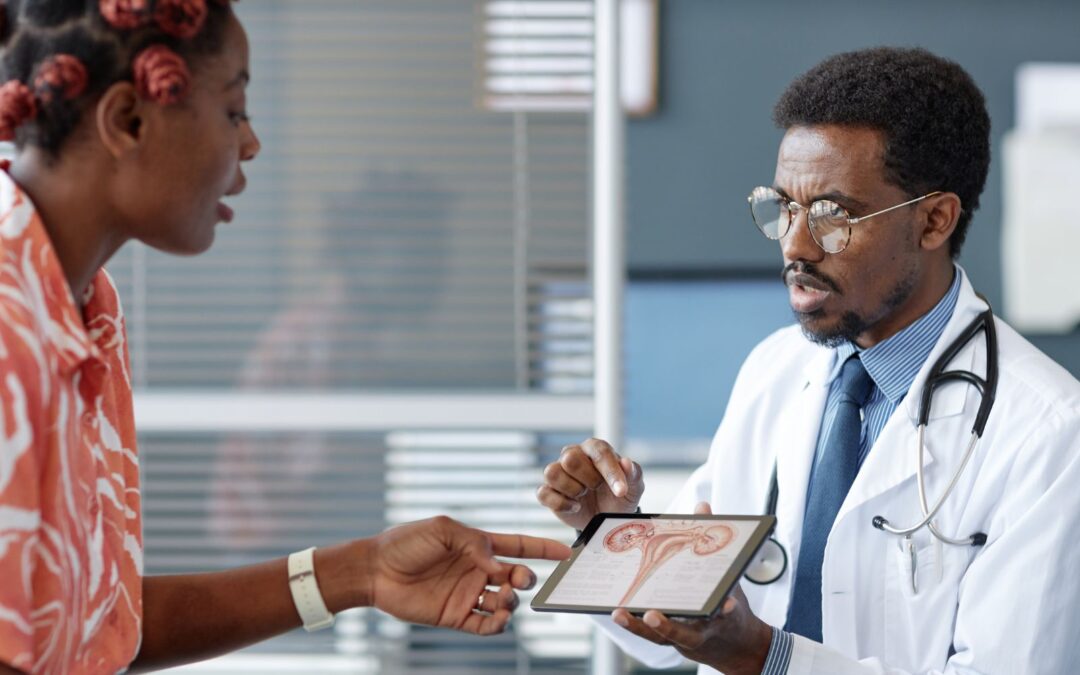 Woman talking to a healthcare provider about what to expect from an in-clinic abortion.